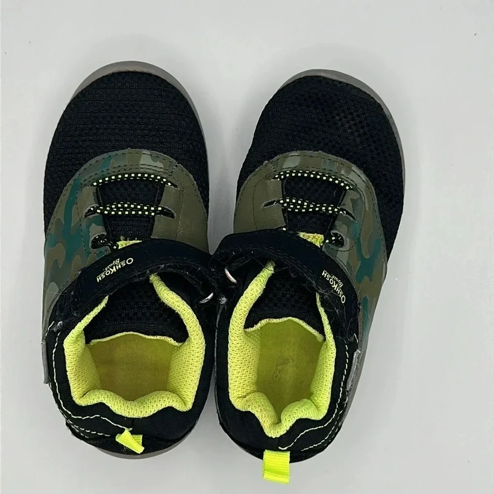 black & camouflage OshKosh B'gosh tennis shoes size 10